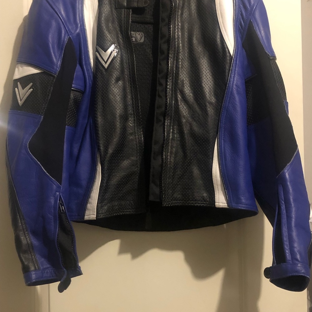 Women’s motorcycles leather jacket